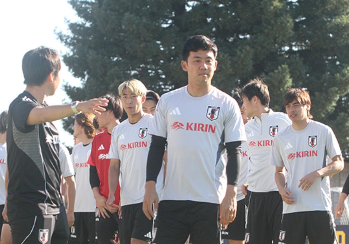 球天下体育-远藤航：要是我们的阵容连世界杯也进不了，还谈什么夺冠