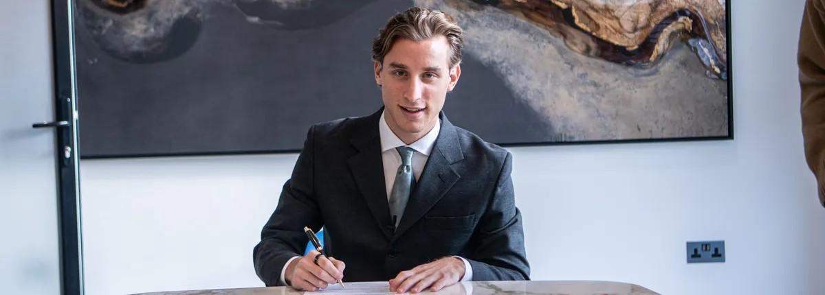 球天下官网-官方：此前和罗马解约的博韦自由转会加盟沃特福德